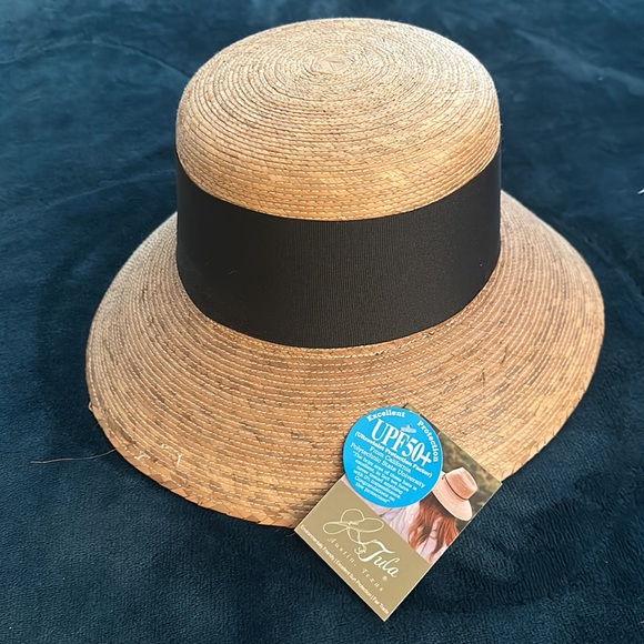 NWT Tula Woven Hat SPF50+ - Picture 2 of 7